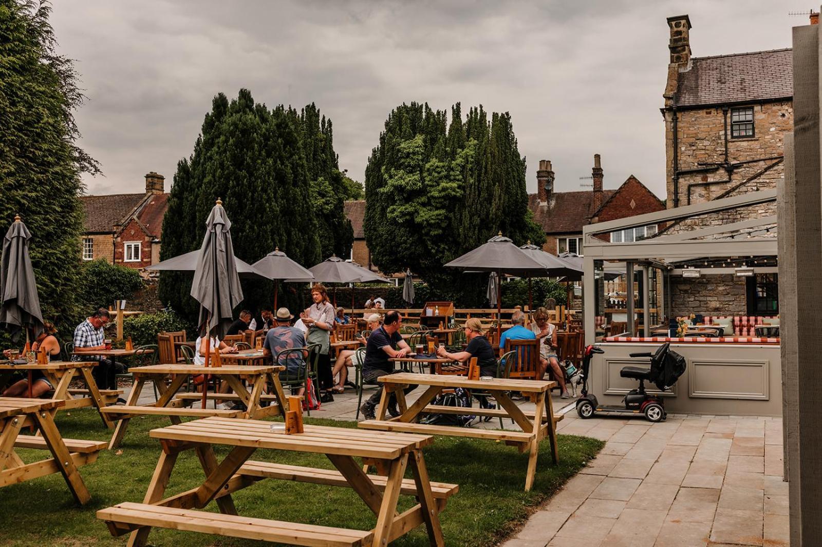 The Ashford Arms Hotel Bakewell Exterior photo